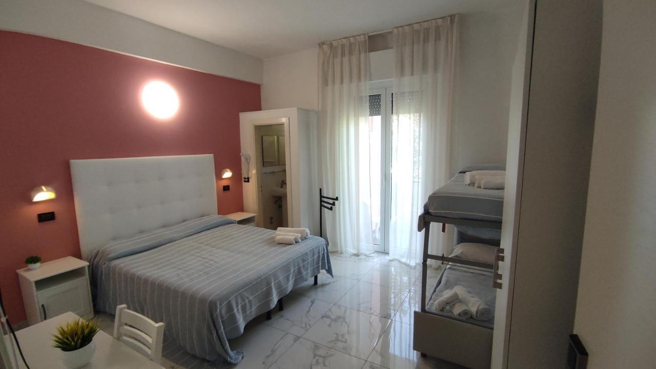 Hotel Villa Elisa Ріміні Екстер'єр фото