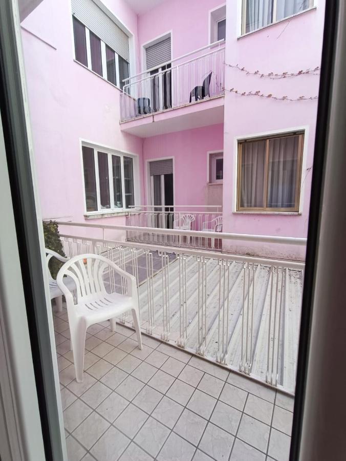Hotel Villa Elisa Ріміні Екстер'єр фото