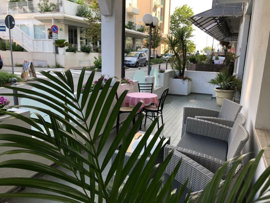 Hotel Villa Elisa Ріміні Екстер'єр фото